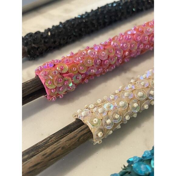 Chopsticks Indonesian Wood Chopsticks and Sequined Assorted Holders Set Of 4 - Picture 6 of 8